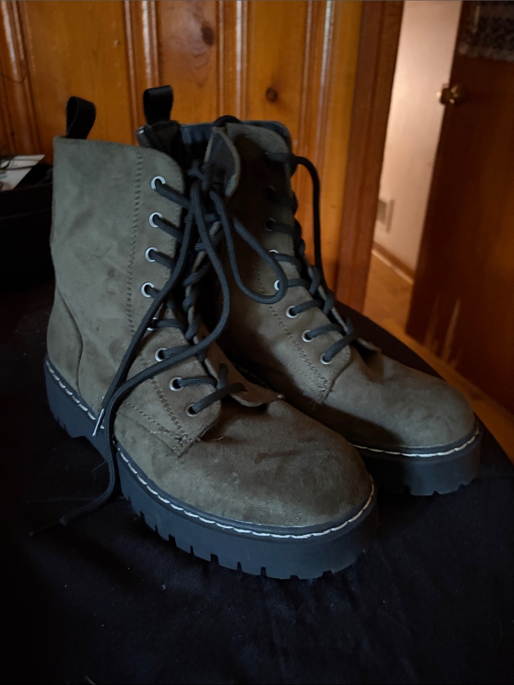 Sincerely Jules Olive Lace-Up Platform Combat Boots